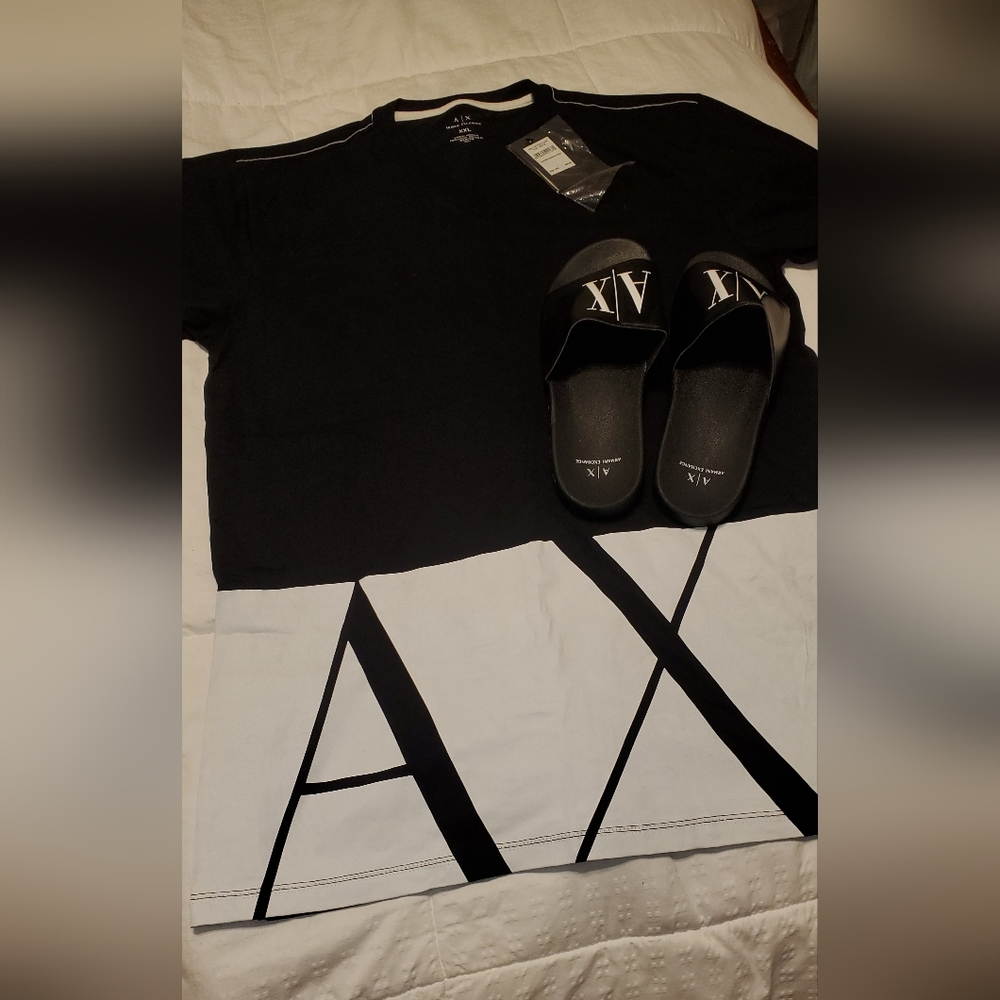 Armani Exchange, Size 11 Men's, Black and white shirt and slides